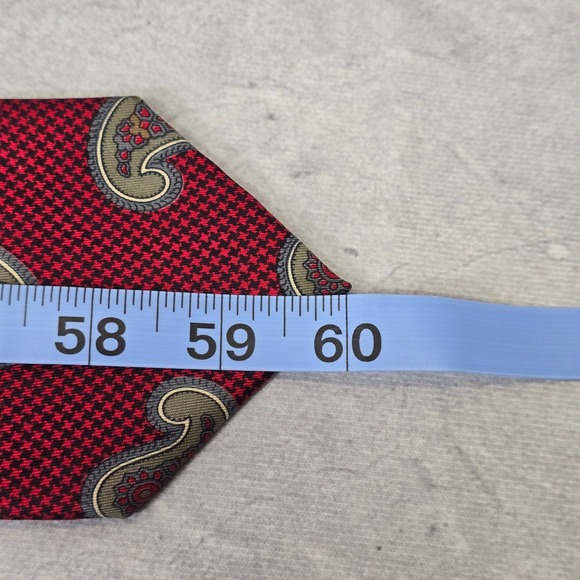 Vintage Christian Dior Tie Mens Silk Red Paisley Designer Business Formal - Picture 9 of 10